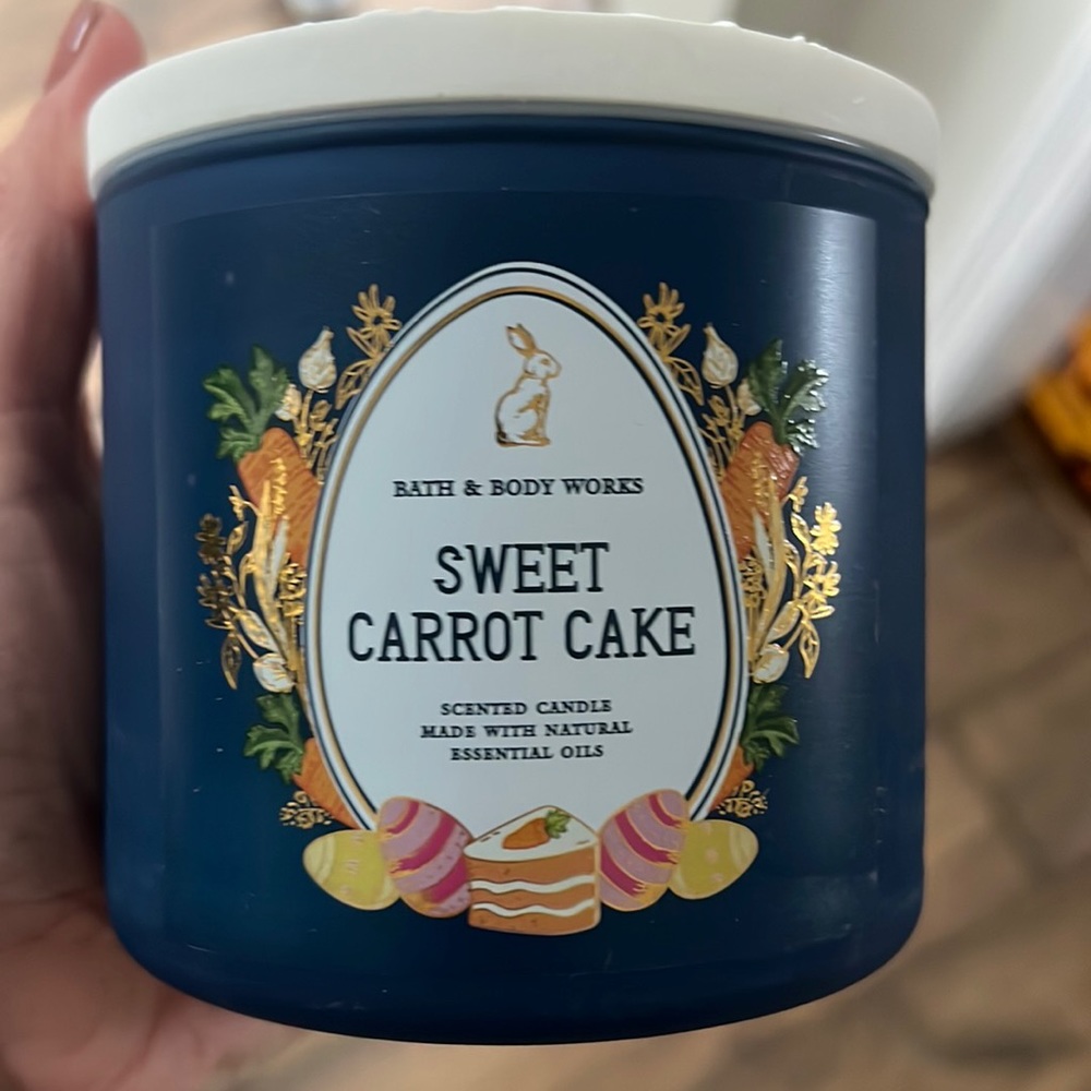 Sweet Carrot Cake BBW 3-Wick Candle
